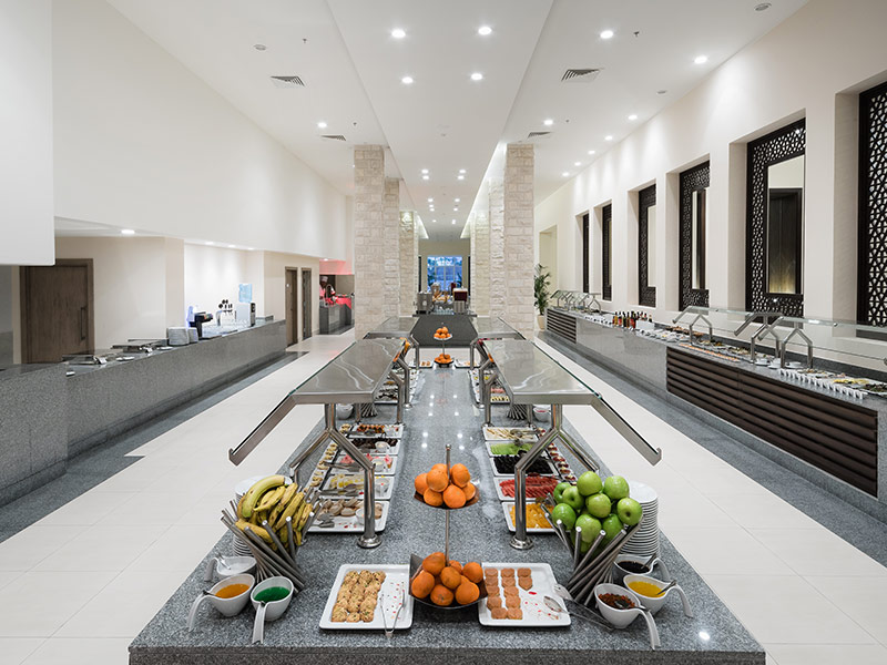 Buffetbereich im Hauptrestaurant Amaraya des Jaz Aquaviva