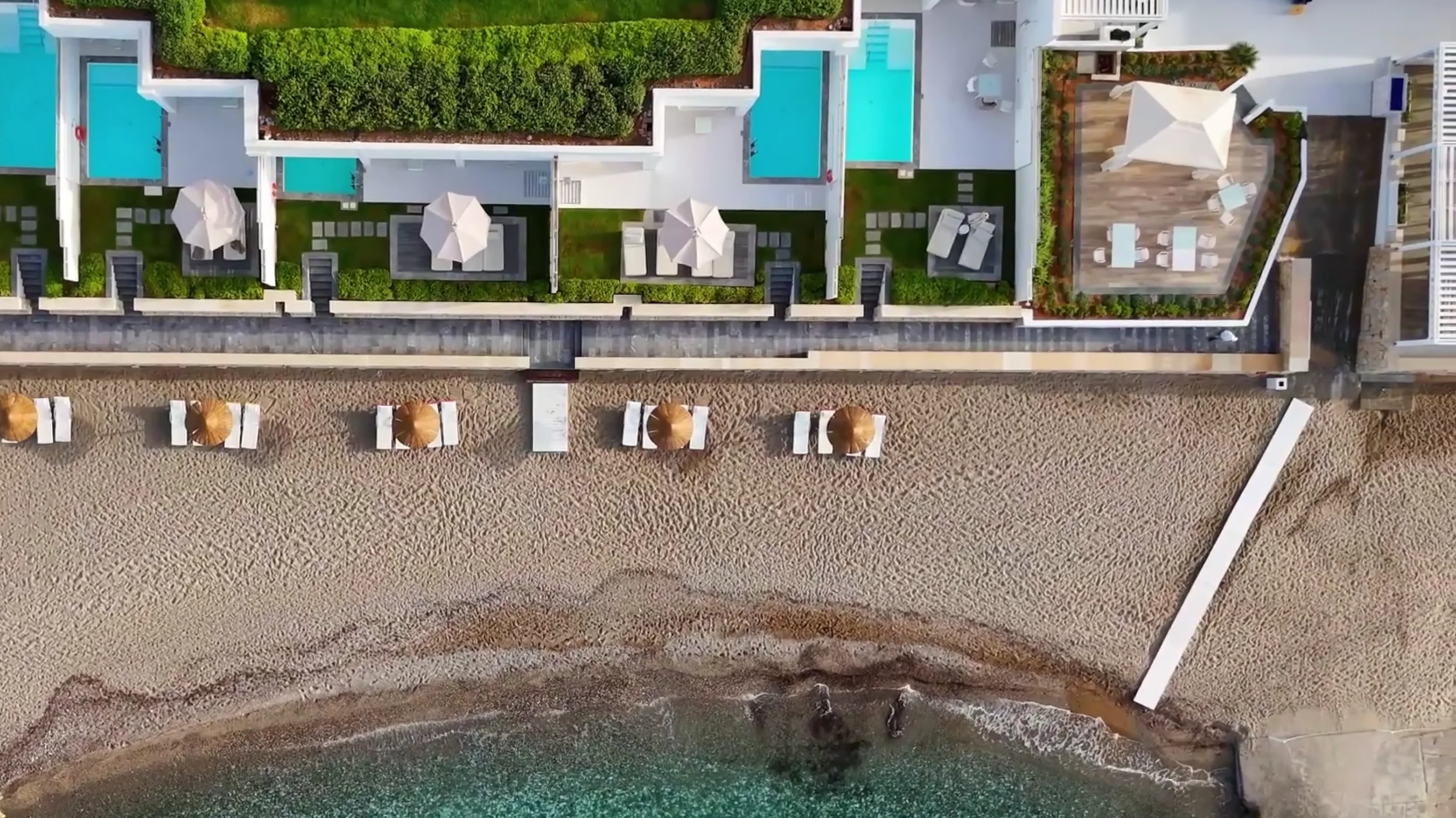 Villen mit privaten Pools im Grecotel LUXME White Palace