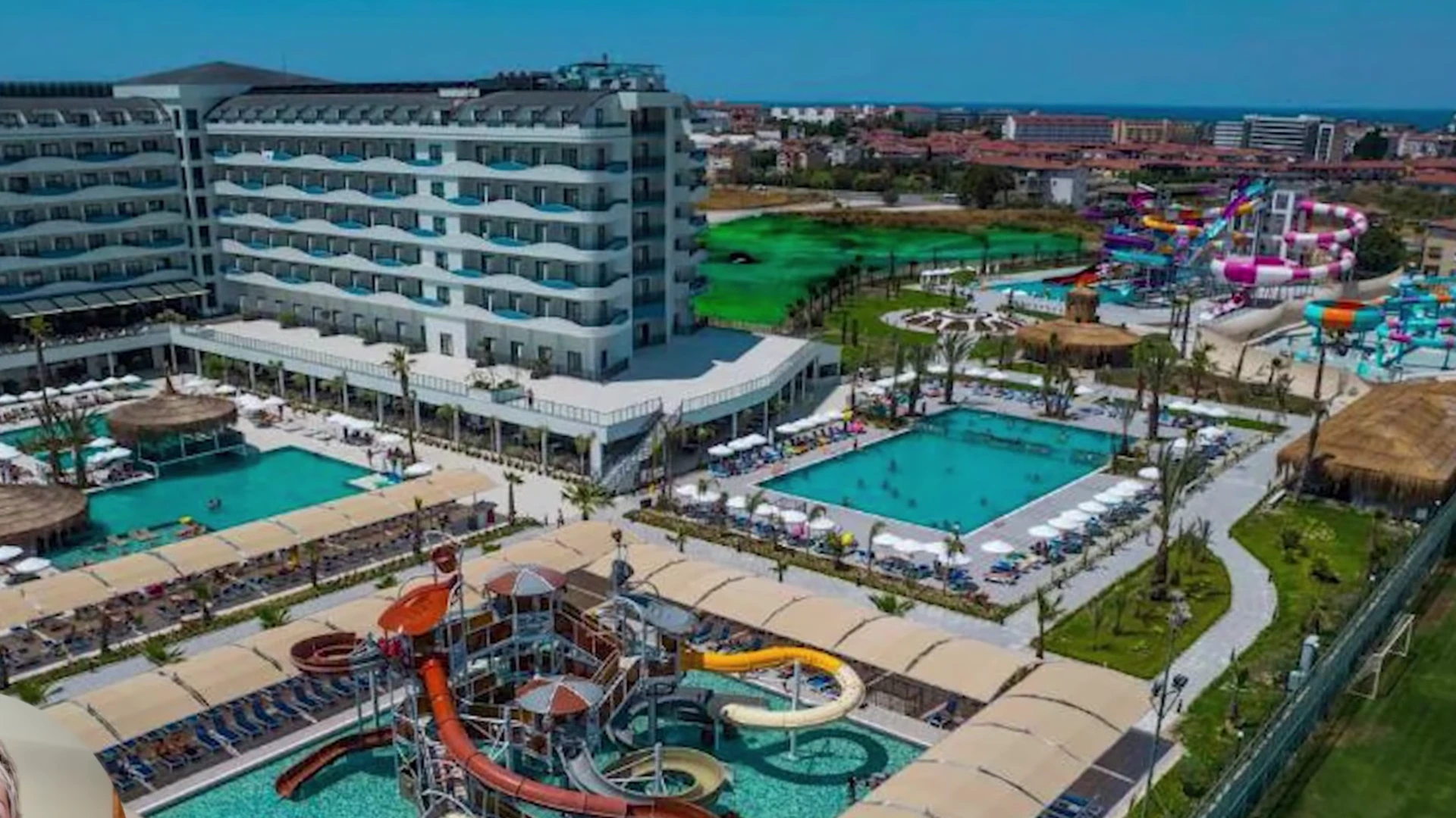 Dream Water World an der Türkischen Riviera – Resortanlage aus der Luft
