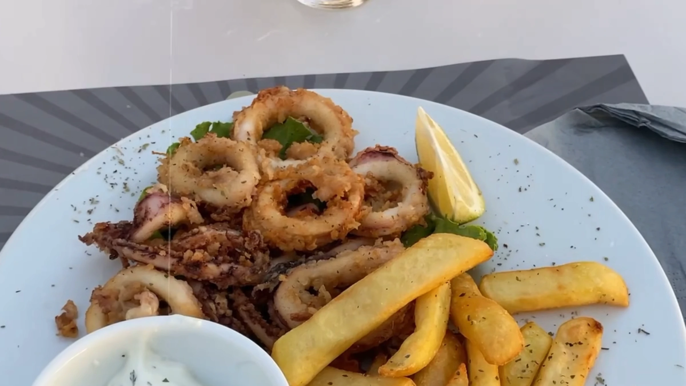 Griechisches Gericht im Hotelrestaurant