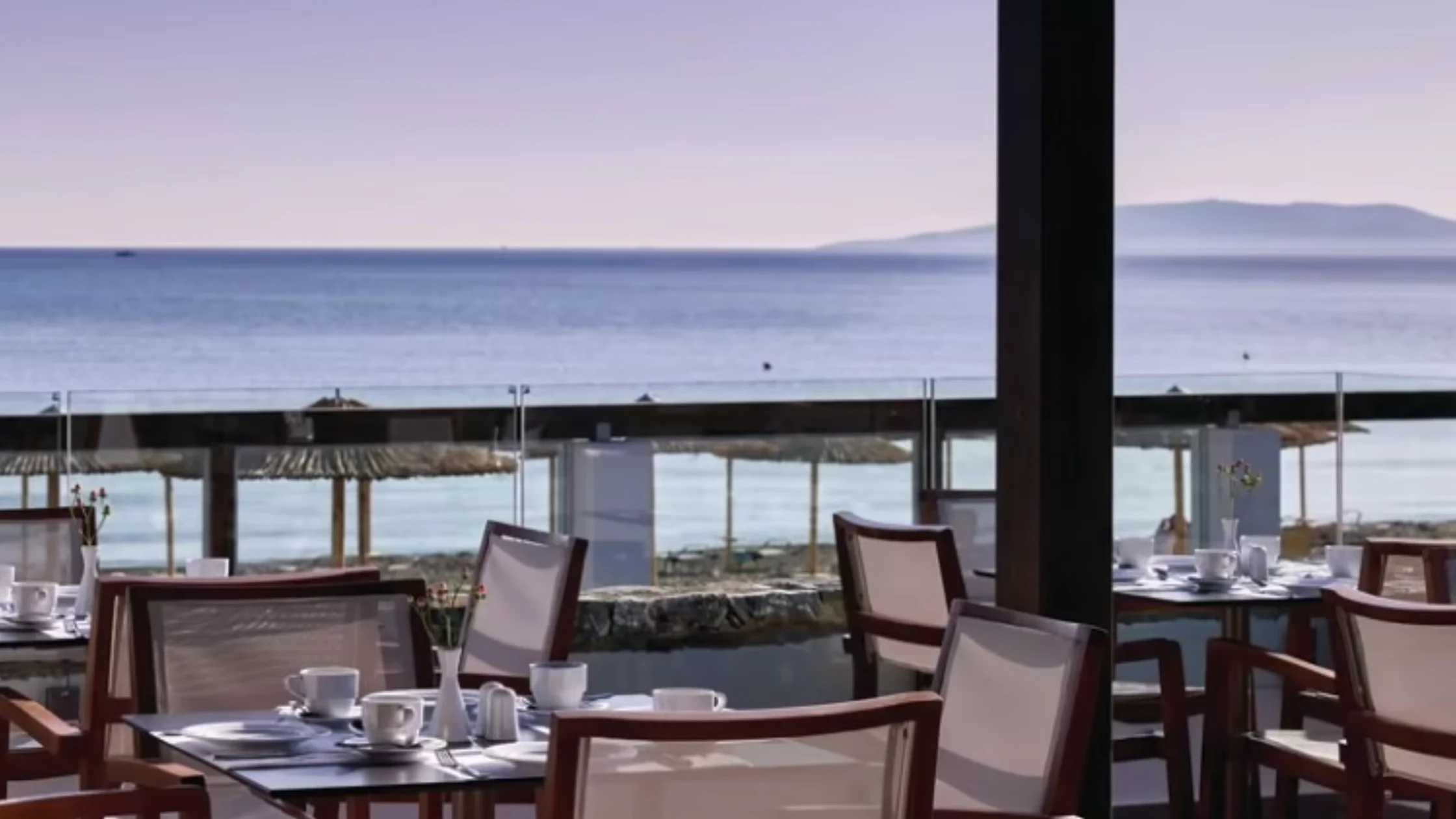 fruehstueck am meer im Atlantica Akti Zeus