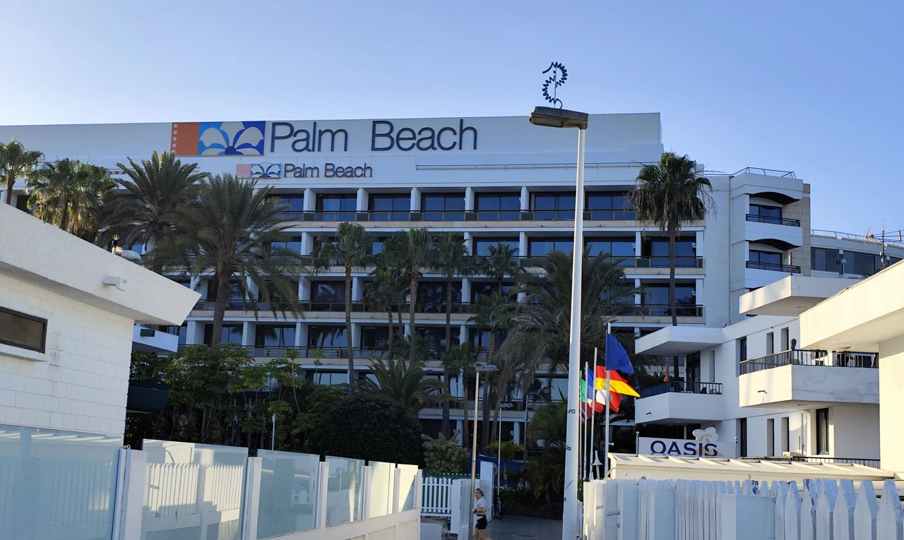 Außenansicht des Seaside Palm Beach in Maspalomas auf Gran Canaria