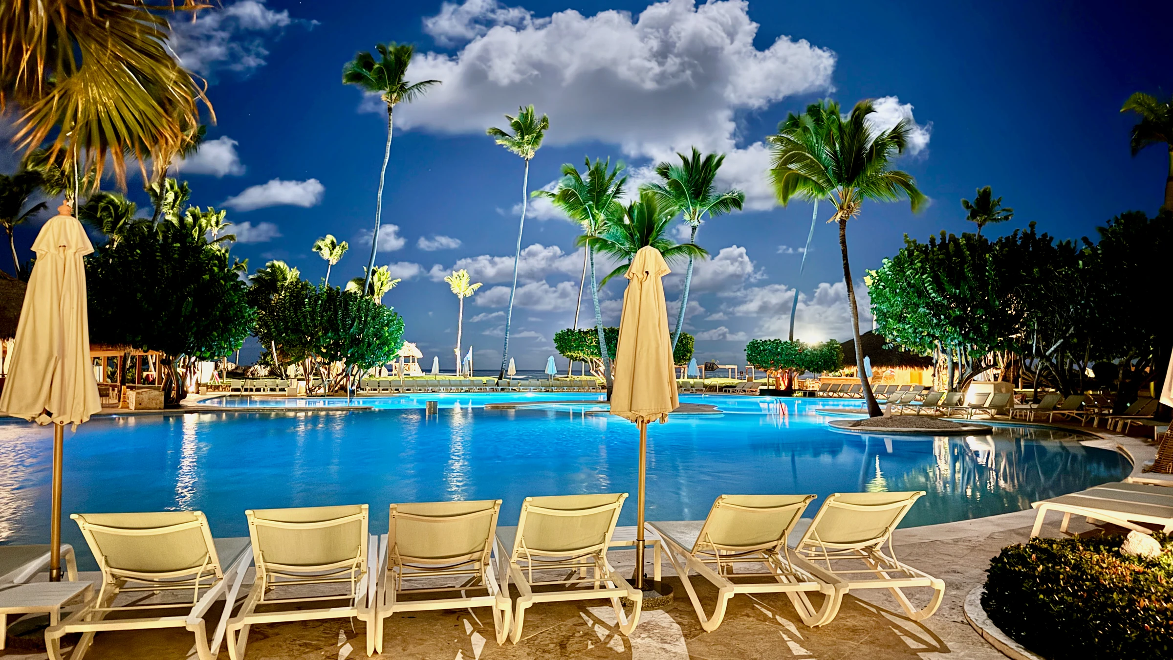Gartenweg im Iberostar Selection Bávaro Suites